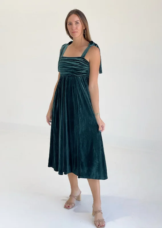 Cavalier Velvet Dress - Emerald