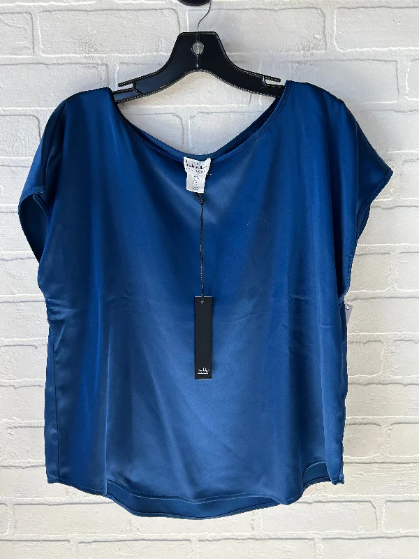 Top Short Sleeve By Nicole Miller In Blue, Size: L