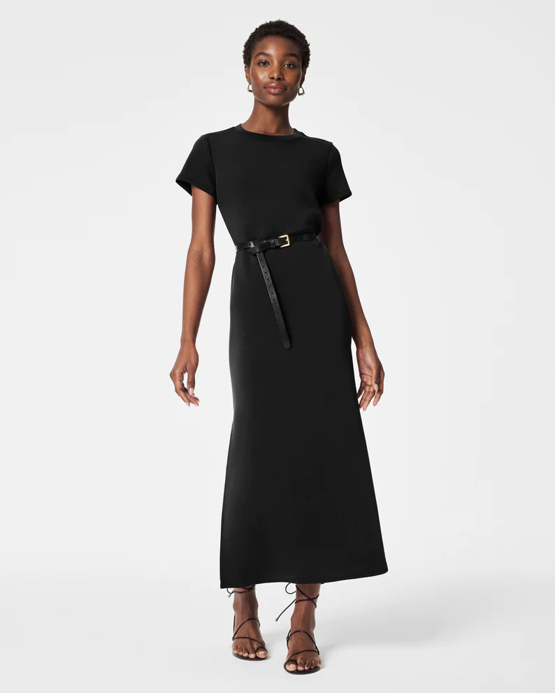 AirEssentials Maxi T-Shirt Dress - Very Black