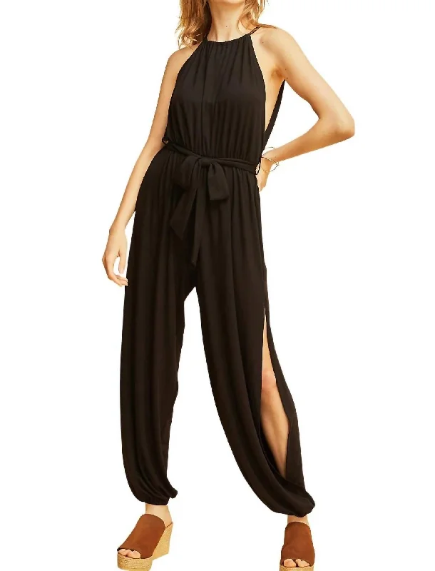 Day To Night Jumpsuit In Black