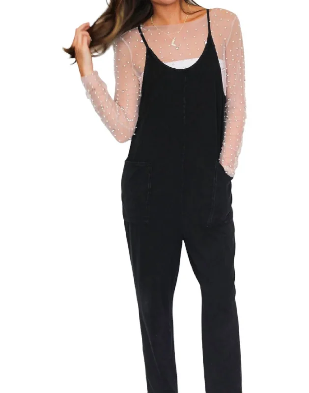 Hot Shot Pocket Jumpsuit In Washed Black